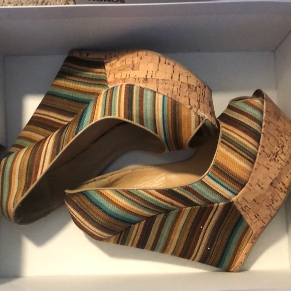 Shoes - Brown Wedges
